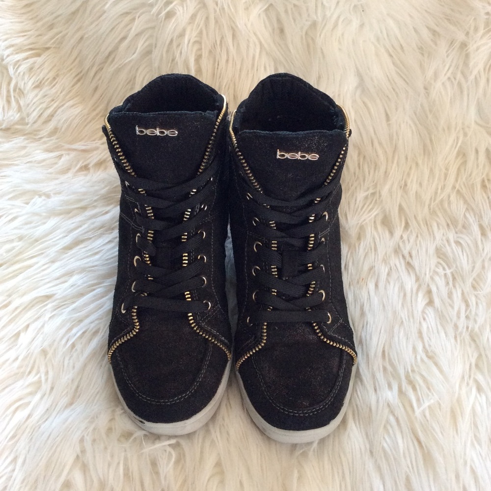 Bebe size 7 sneakers